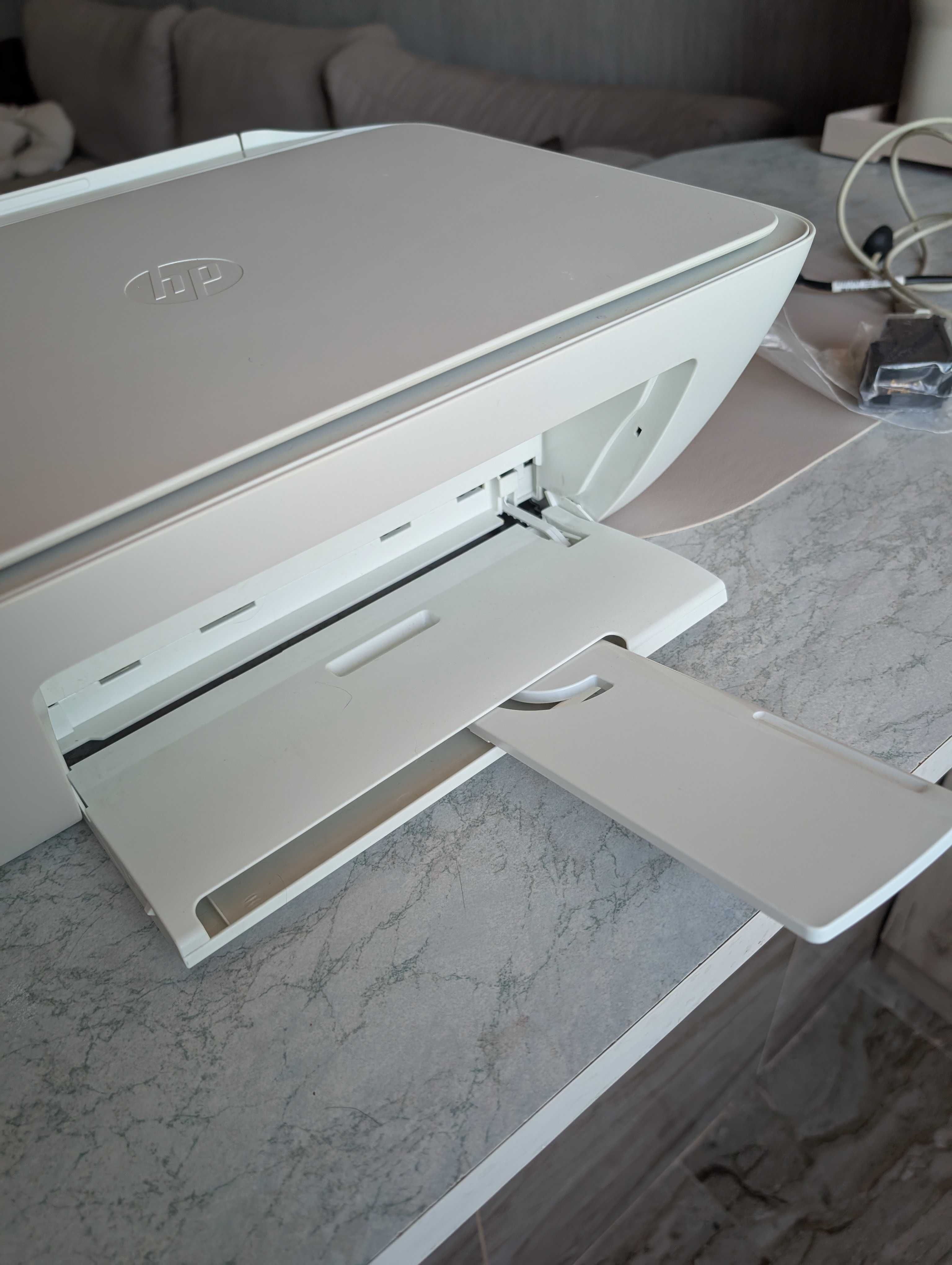 HP DeskJet 2320 - принтер