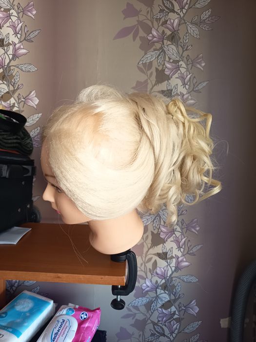 Фризьорска тренировъчна глава