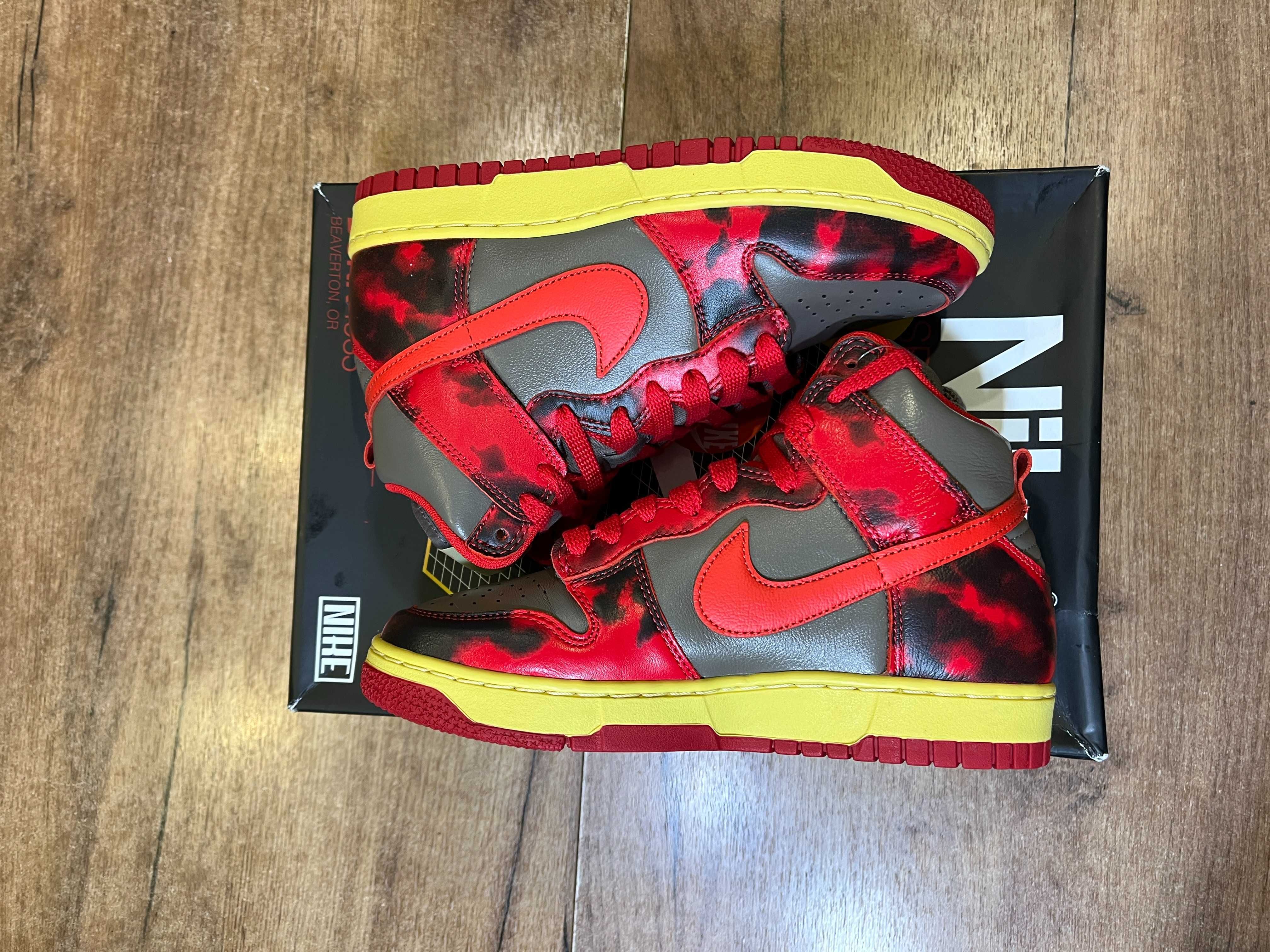 ОРИГИНАЛНИ *** Nike Dunk High 1985 " Red Acid Wash " Retro