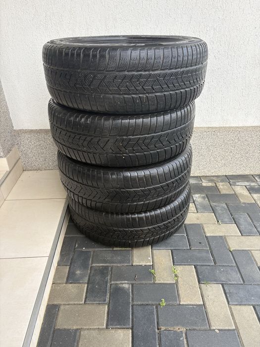 de vanzare cauciucuri Pirelli marimea 245/50/R19 de iarna
