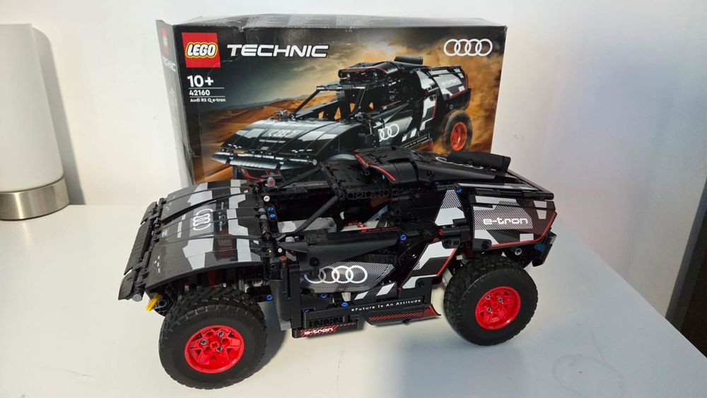 Se vinde Lego ansamblat