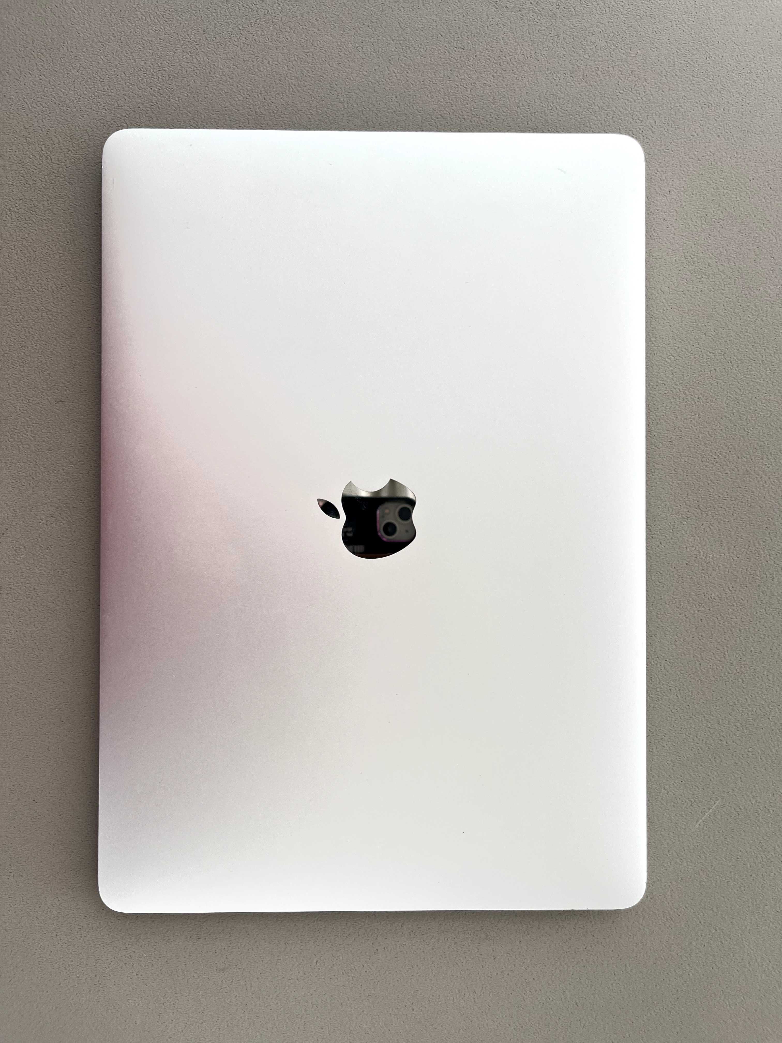 Apple MacBook AIR 13 A1932 i5 3.6Gz 16GB 256GB NVMe True Tone