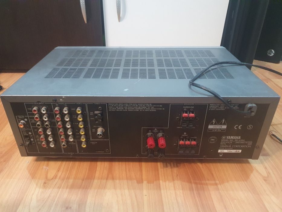 Vand stație Yamaha RX V350 stare bună