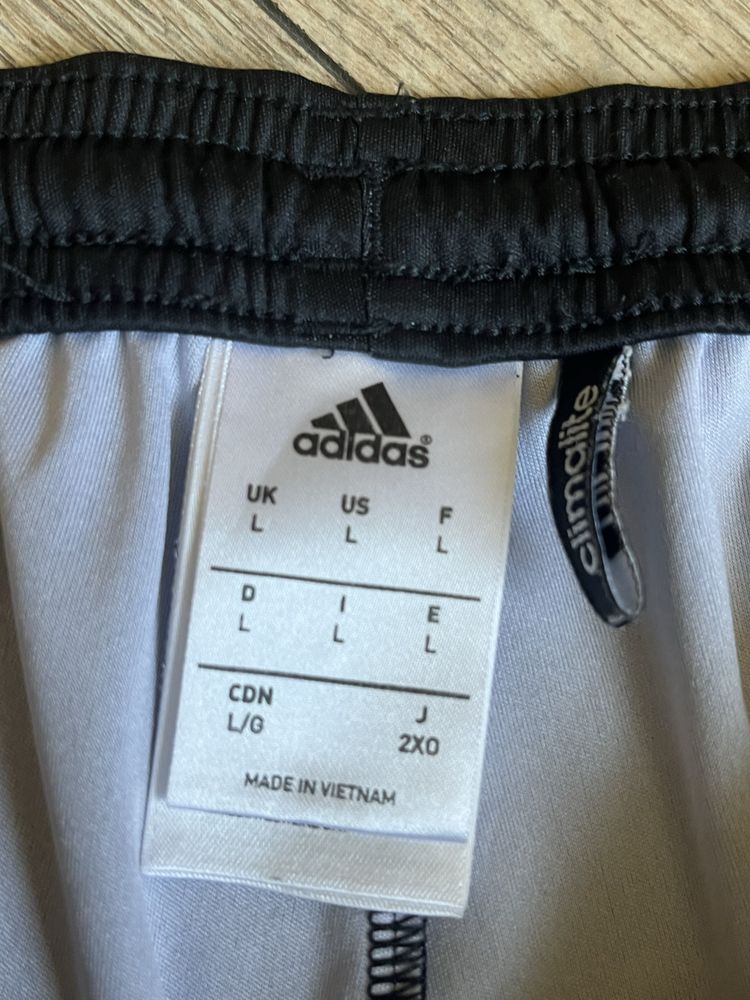 ADIDAS Man United - Ман Юнайтед размер Л / Оригинал