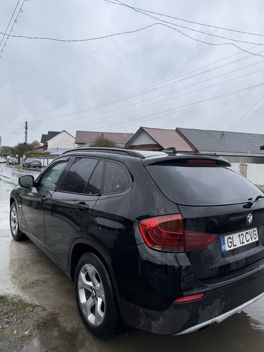 Bmw x1 2011.