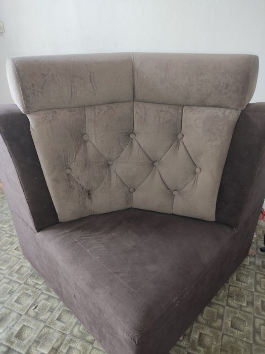 Уголок от дивана