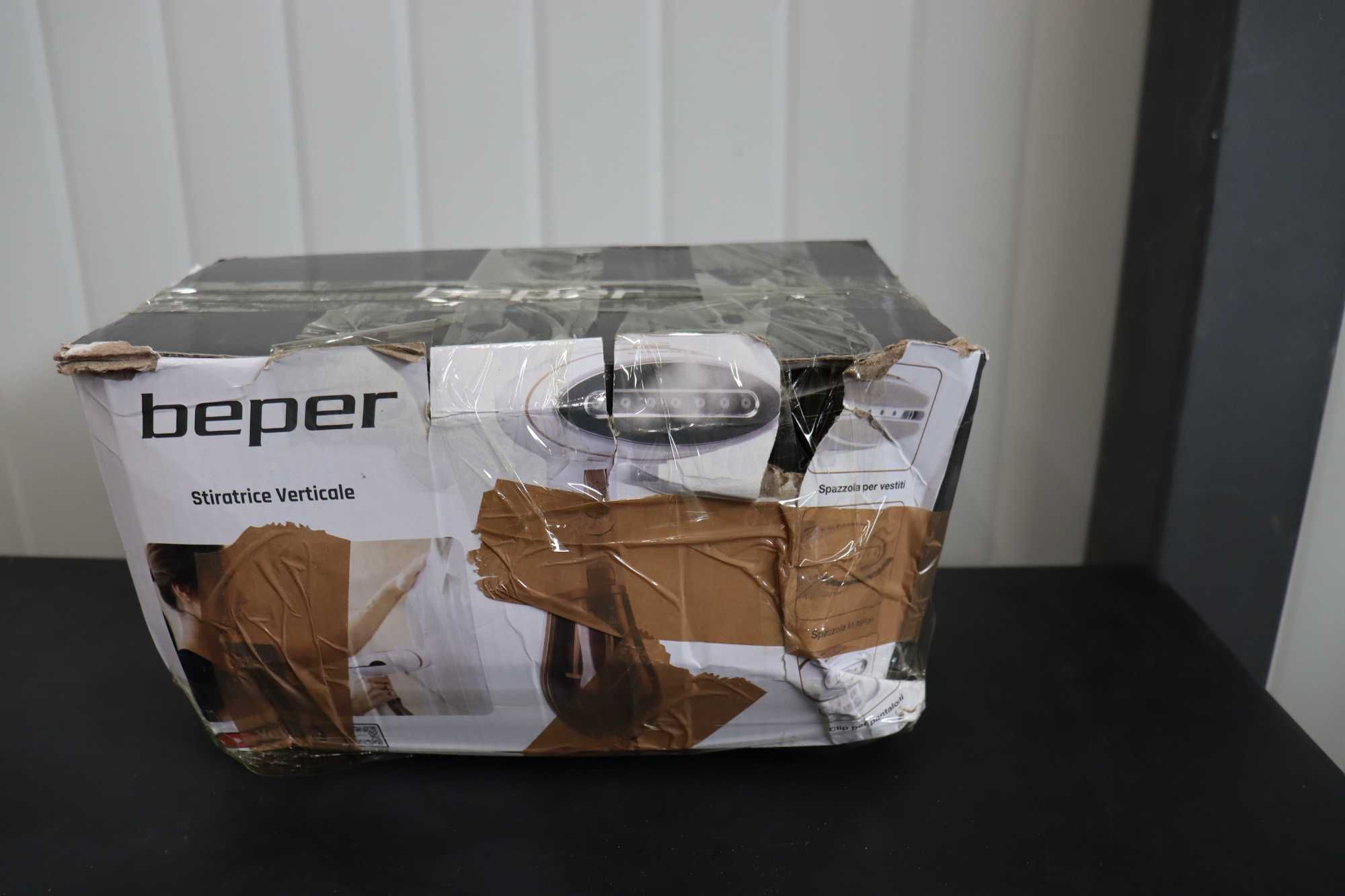 Вертикална ютия BEPER  Steamax