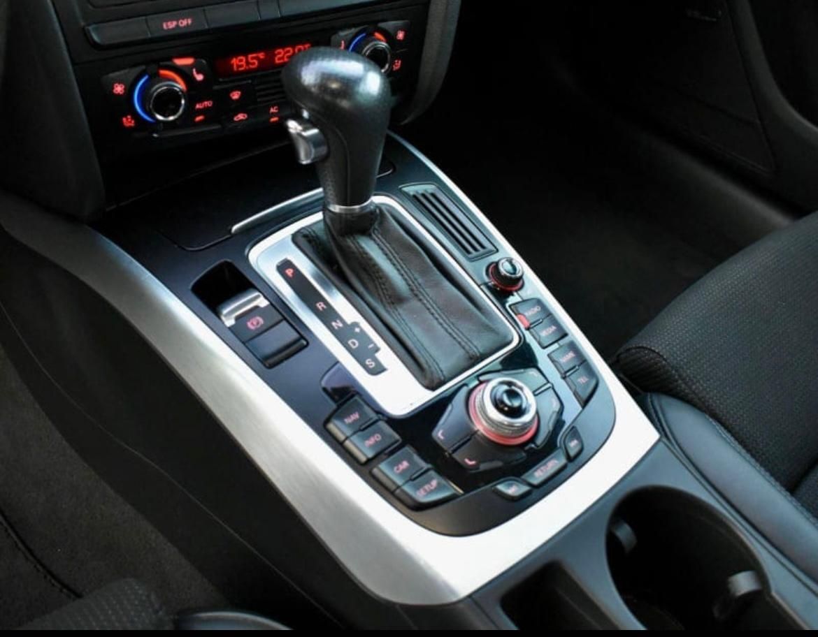 Vand Audi a5  mai multe detalii la telefon