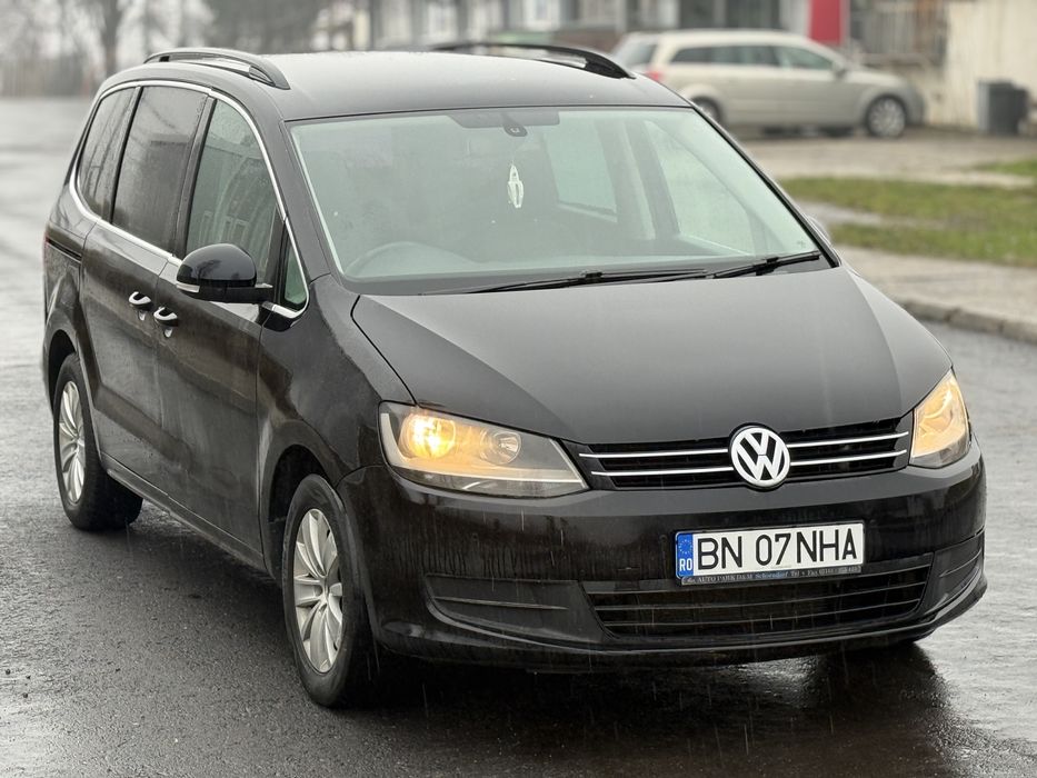 Vw Sharan 7 locuri / 2.0 TDI / Automat DSG / 2011 - Volan pe Dreapta