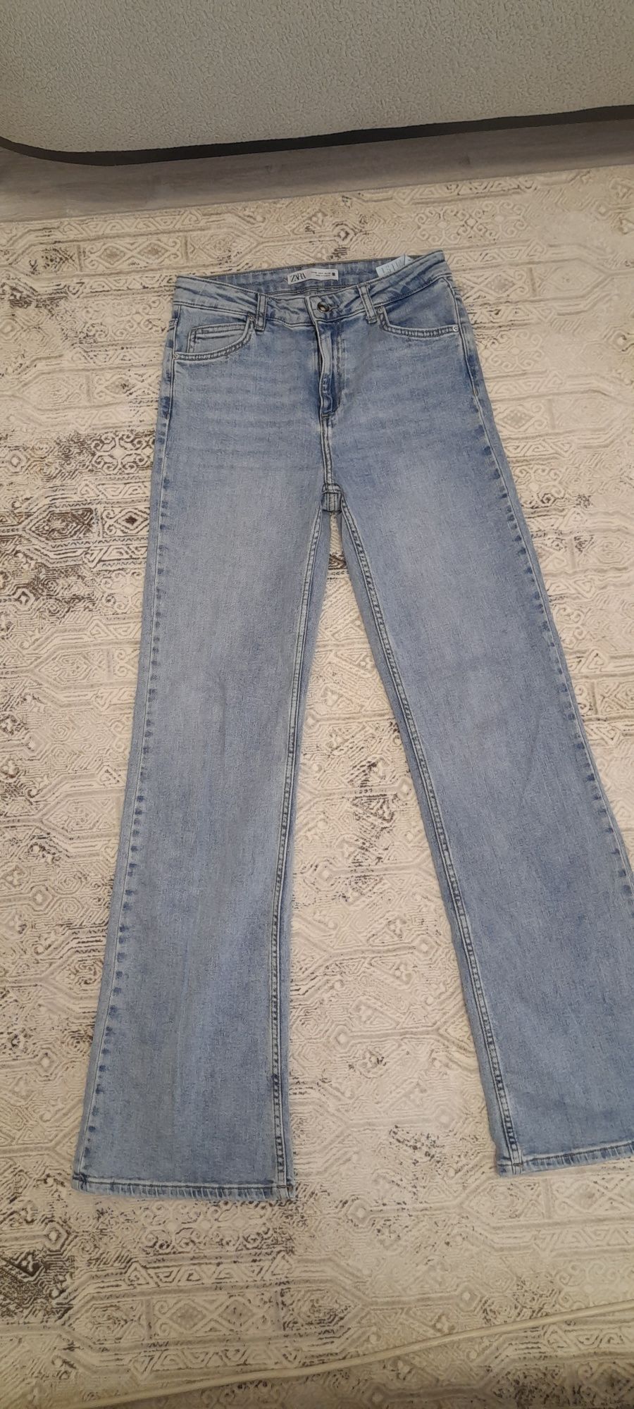 Сини дънки от Zara