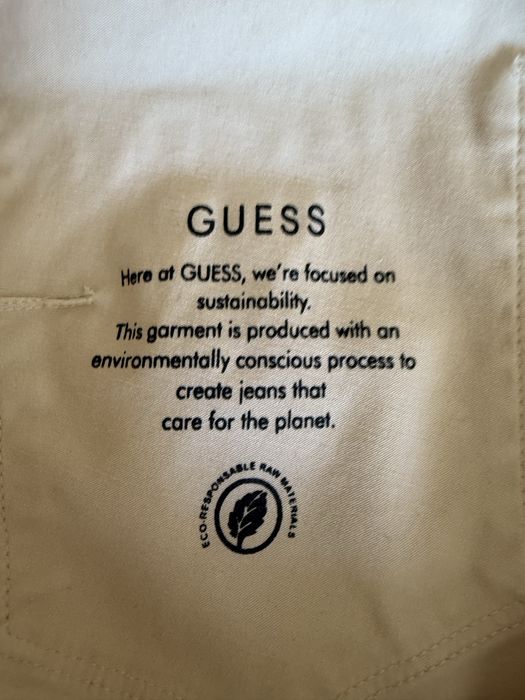 Дамски панталони Guess