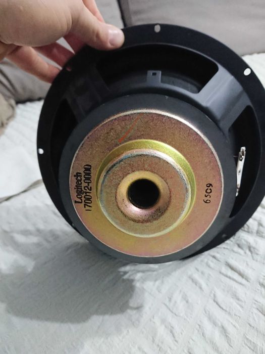 Logitech z5500 difuzor bass