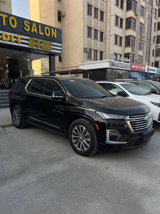 Traverse 2023 qora rangda