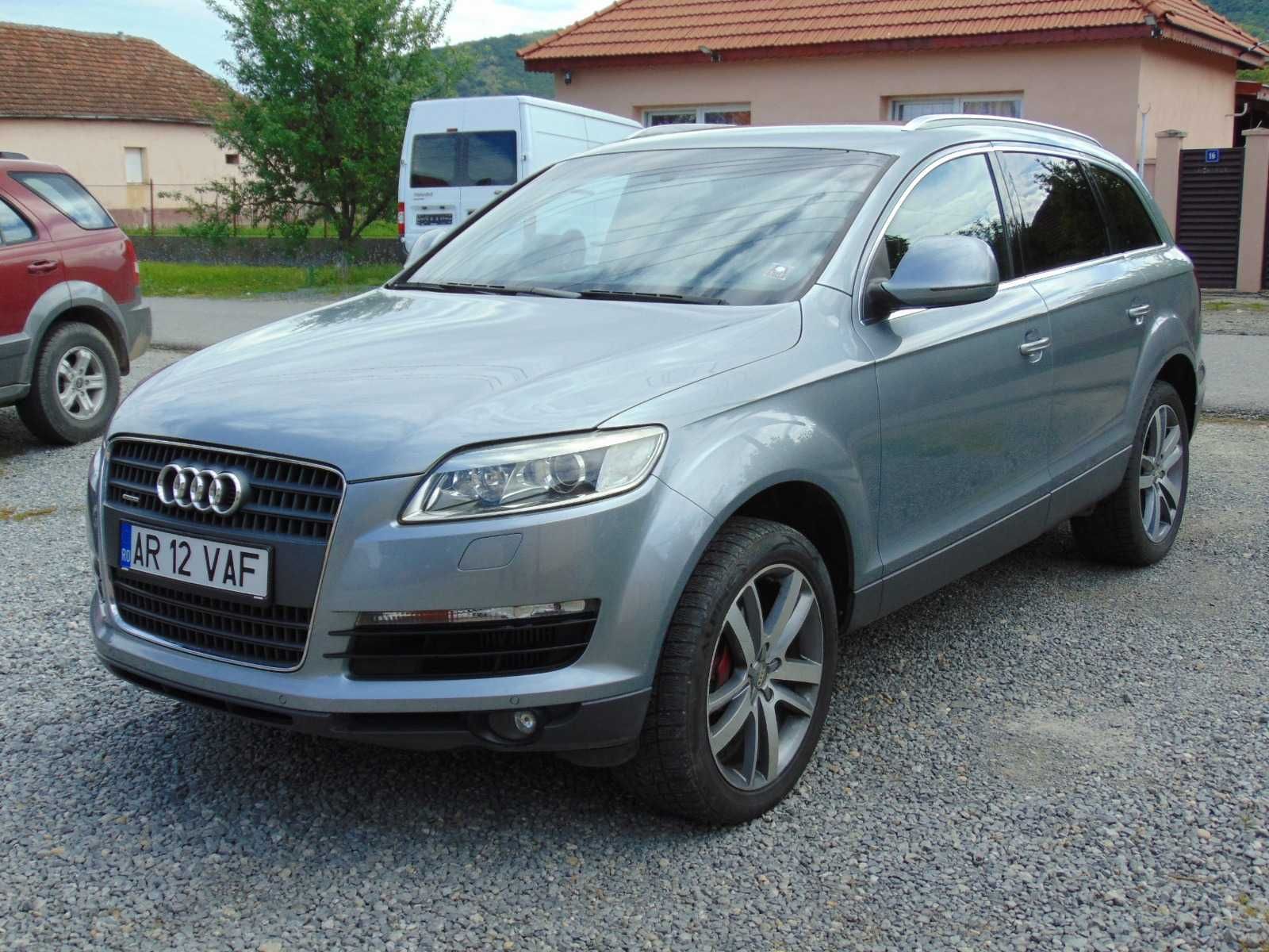 AUDI Q7 - 4x4 - 7 locuri