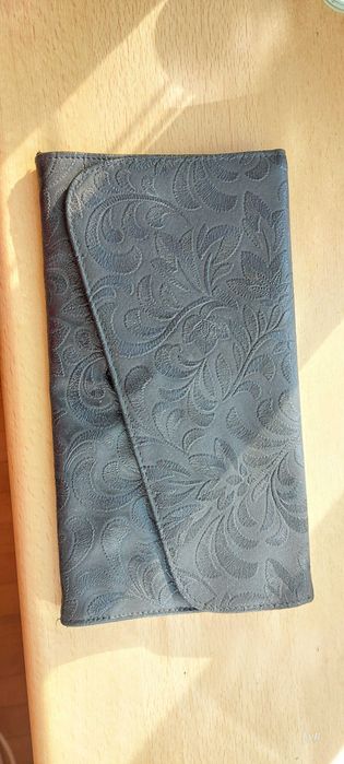 Poseta-plic eleganta, culoare neagra, piele, brodata