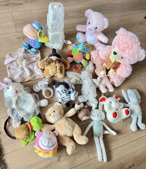 Голям лот играчки