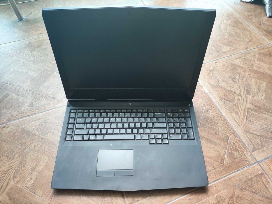 Aleanware 17R5 ПО ЗАПЧАСТЯМ