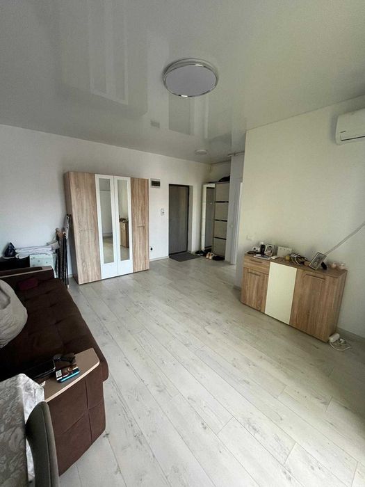 Garsonieră cu loc de parcare Pallady