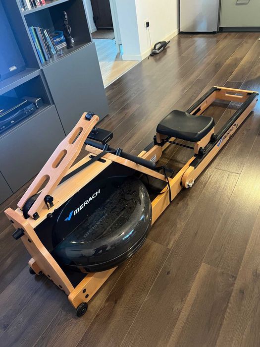 Vand aparat de vaslit Merach pe baza de apa