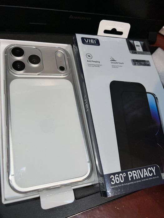 17 pro MAX Дубай версия продаётся срочно 1 в 1  Dubai не пользовали