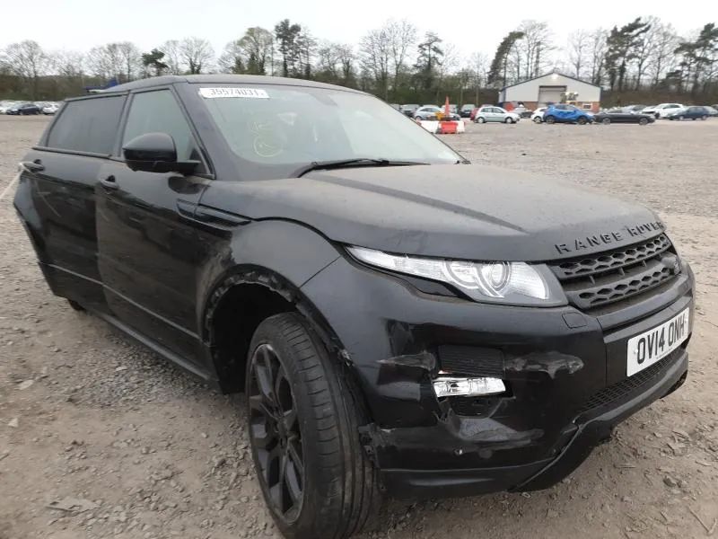 Dezmembrari / Dezmembrez LR Range Rover 2.2 CRDI 16V cutie 9HP48 culoare Santorini Black (820)