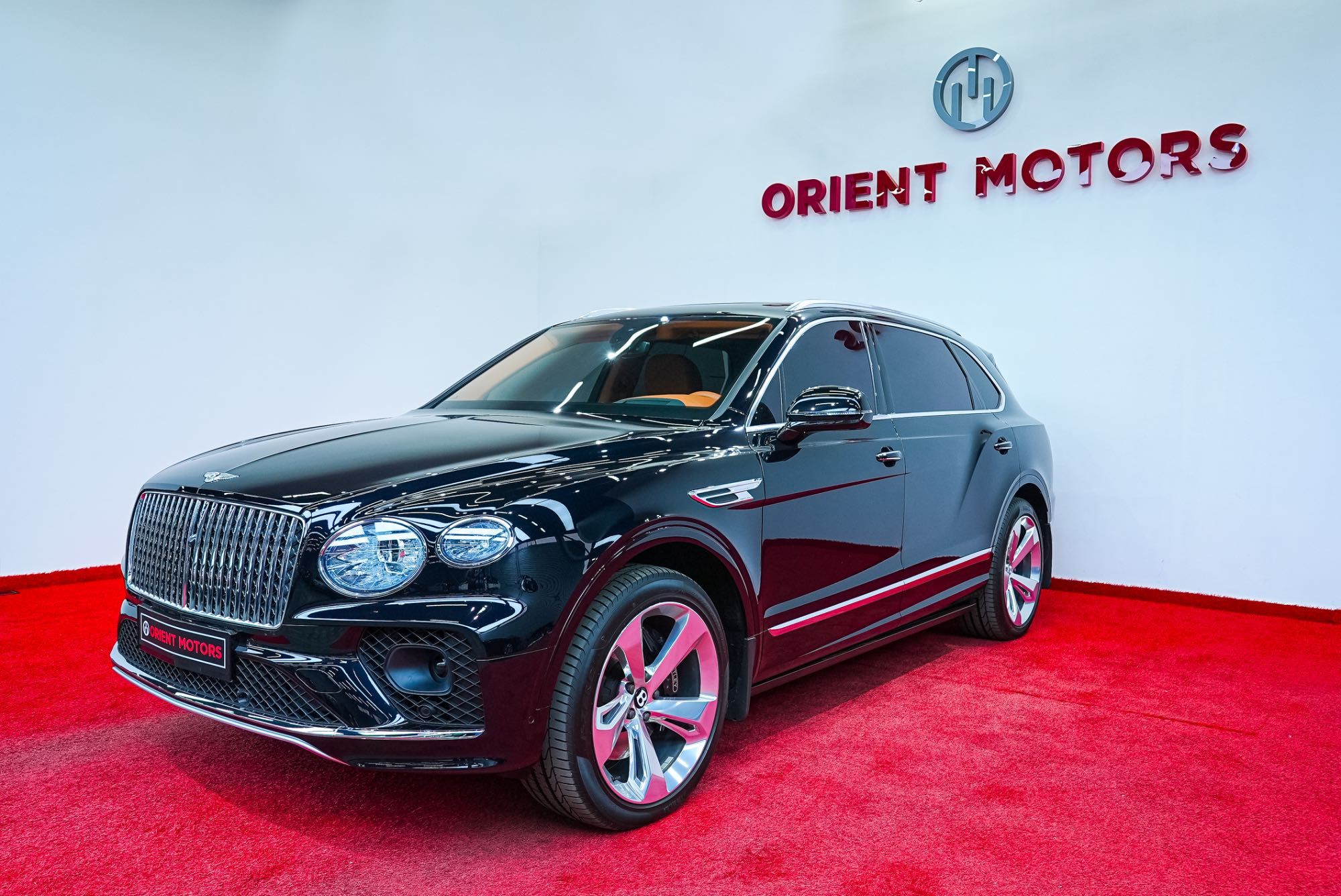 Bentley Bentayga Extended Wheelbase