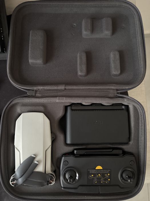 продаю Дрон DJI mini 2