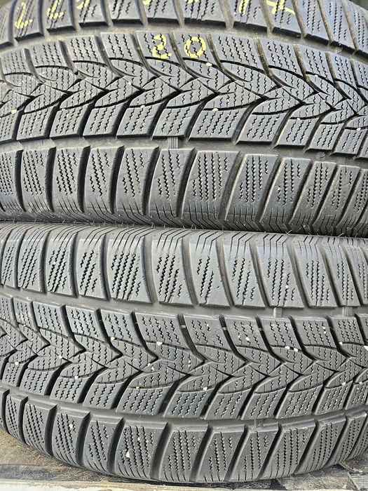 Гуми 225/55/17 2броя