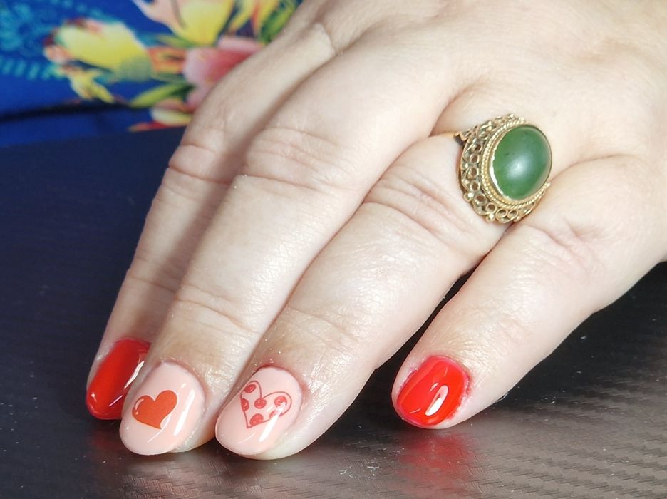 Unghii cu gel/semi Ploiesti