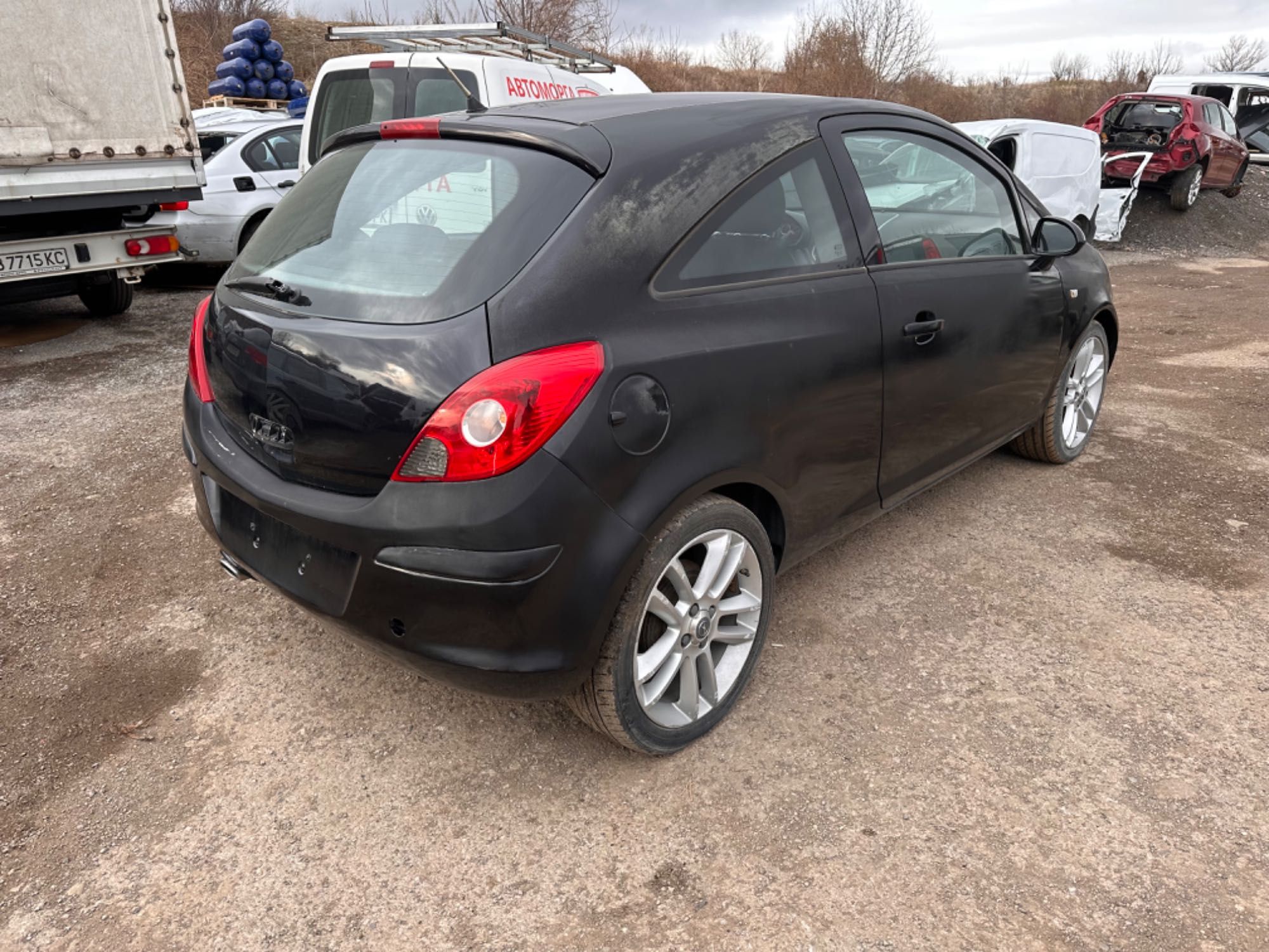 НА ЧАСТИ! Opel Corsa D 1.4i Z14XEP 90кс. 2009 г. Климатик 17" джанти