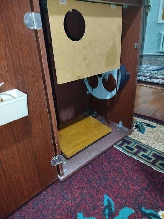 Швейная машина Чайка 142М