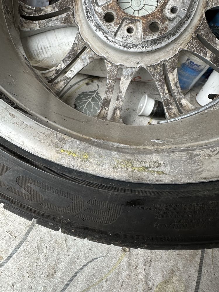 Style 135 M Sport 8j/IS50 r18