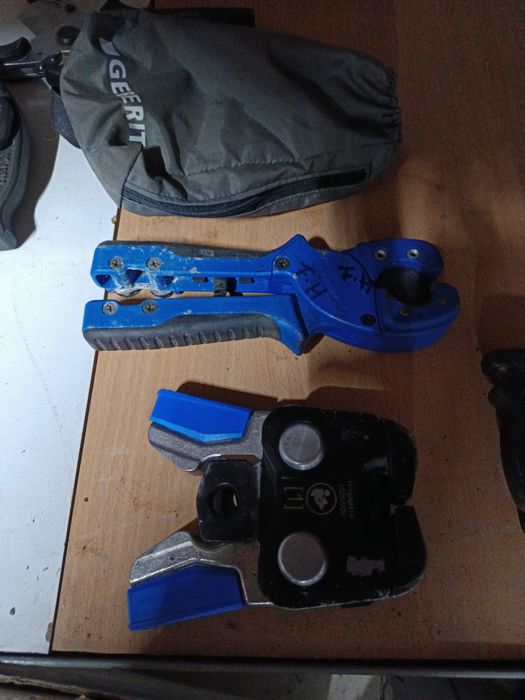 Set clește geberit falcă presare