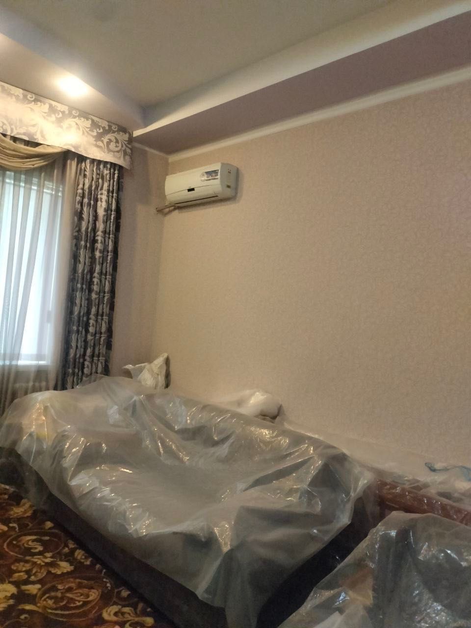Дом , на дороге по ул . Казизоды Руми 41