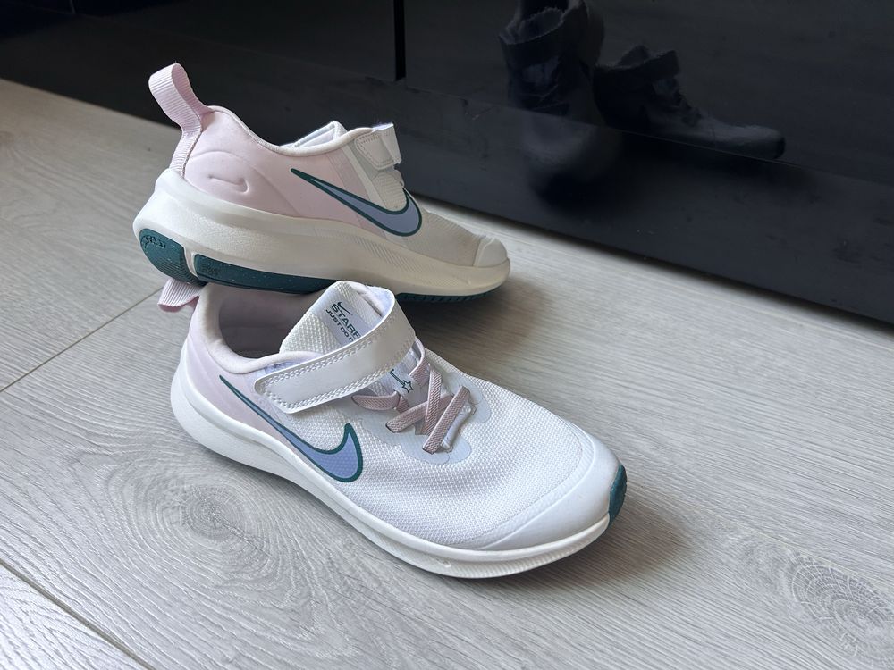 Детски маратонки Nike