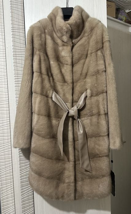 Норковая шуба новая Канадская