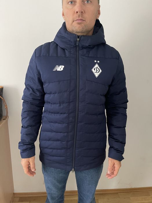 Якета new balance М