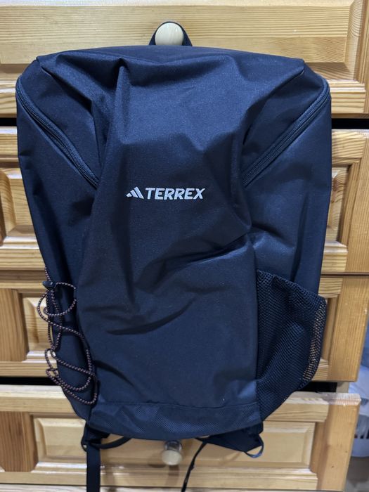 Adidas различни модели