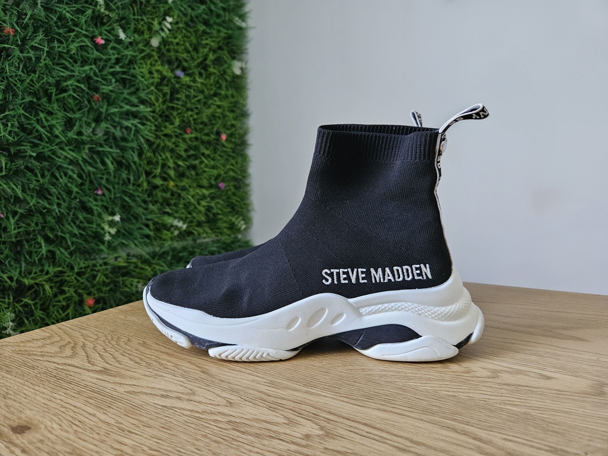 Steve Madden - 39 номер сникърси