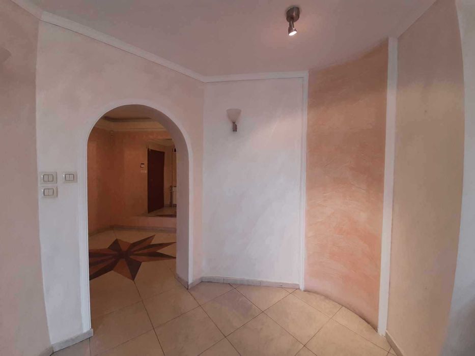 Продава се Тристаен апартамент в София, Център - 123 кв.м за 2358 €/кв.м - Снимка #12