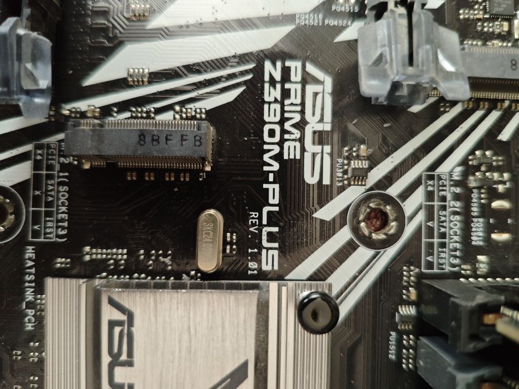 Продам мат плату Z390 m-plus с проц core i9 и ОЗУ  32gb