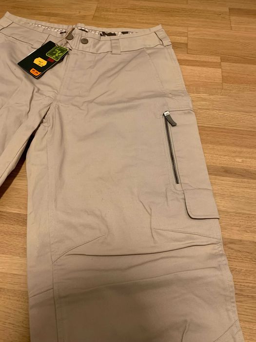 Pantaloni originali Salomon casual/drumeție