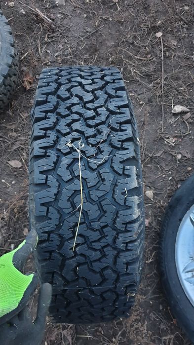 Anvelope  offroad  M+S 195 , 215,  31" r 15