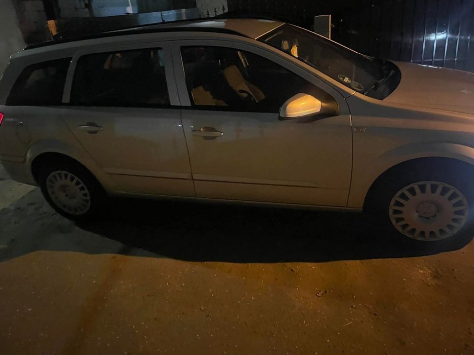 De vanzare opel astra h 2008 1.6 bezina