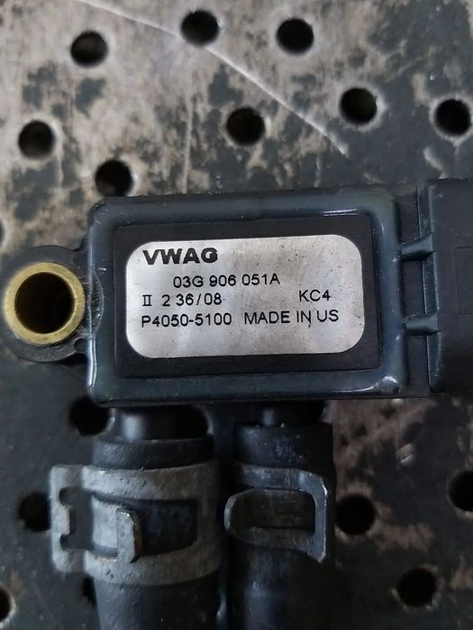 Senzor presiune gaze 2.0 tdi vw passat b6 3c 03g906051a