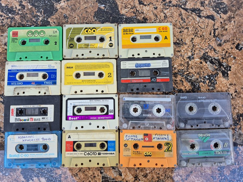 Vand 14 casete audio originale muzica grecesca ( taverna) 45-60 minute