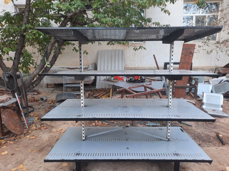 Срочно продам две мощные стеллаж из металла