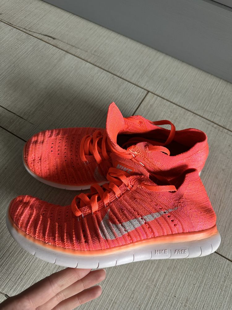 Nike Free RN femei