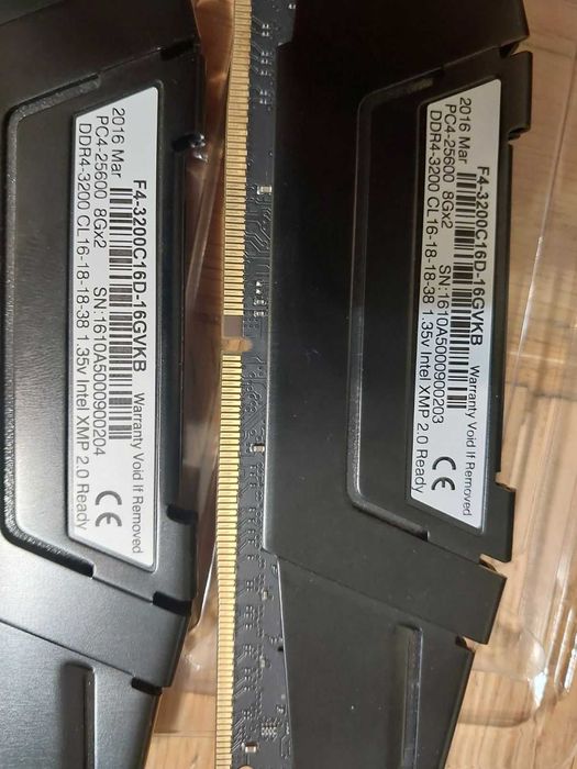 16GB DDR4 3200Mhz  G.Skill Ripjaws, Aegis, Corsair Vengance LPX