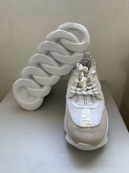 Versace Chain Reaction white